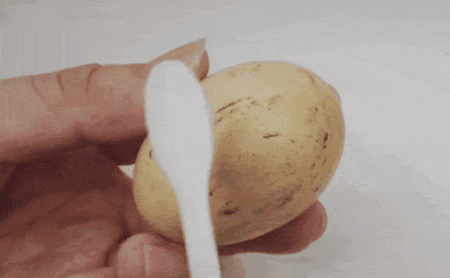 牙缝里|「牙齿橡皮擦」?一刷香口、黄渍消，二刷牙齿白如雪！