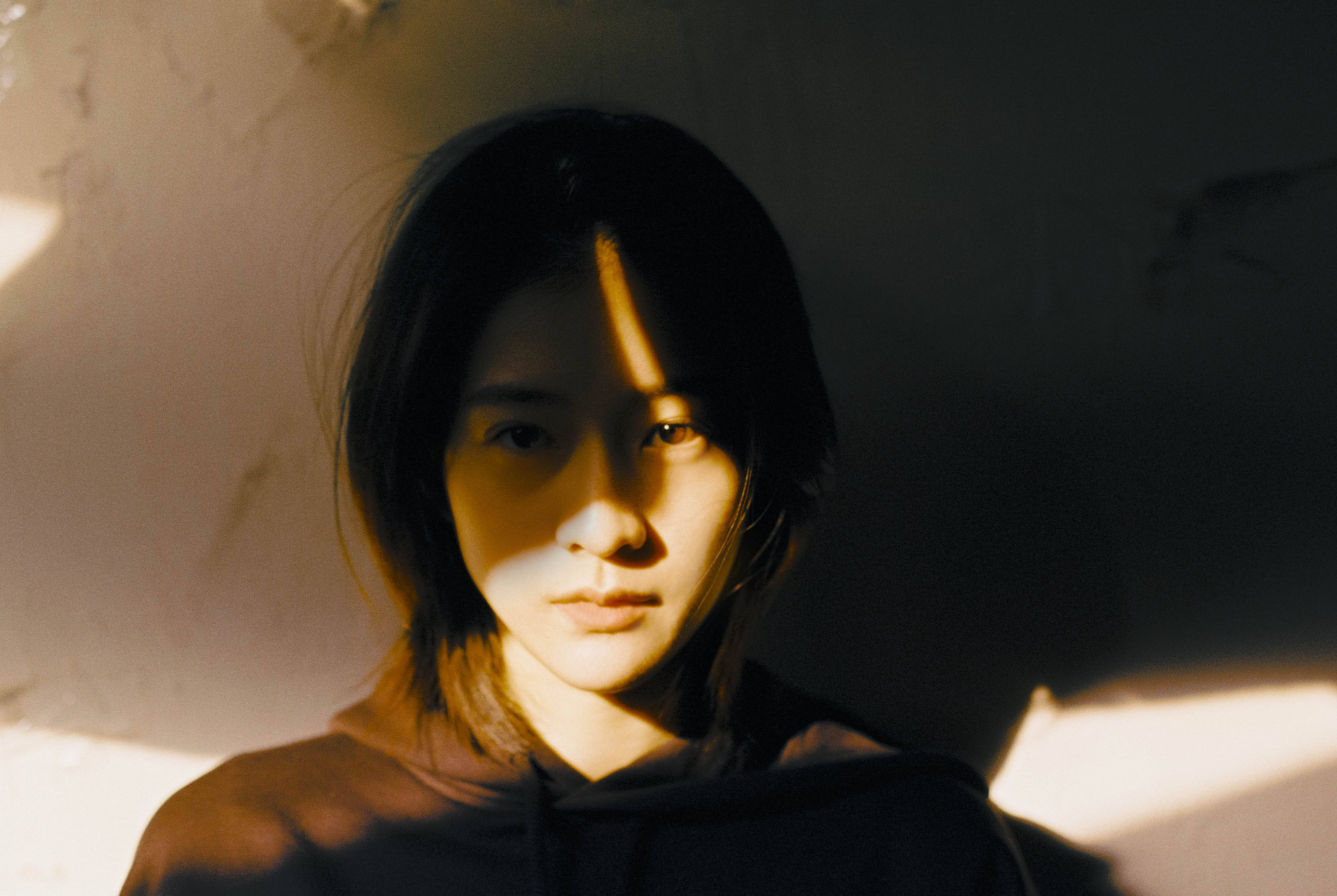 张雪迎晒圣诞自拍胡萝卜帽显少女元气