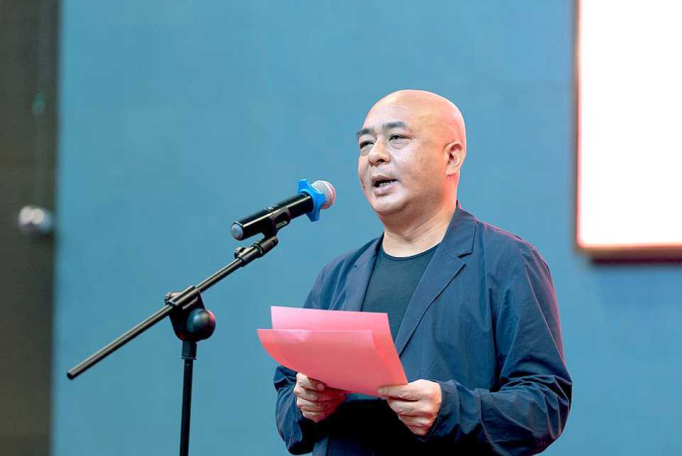 新华社总经理室副总经理潘海平致辞新华社总经理室副总经理潘海平表示