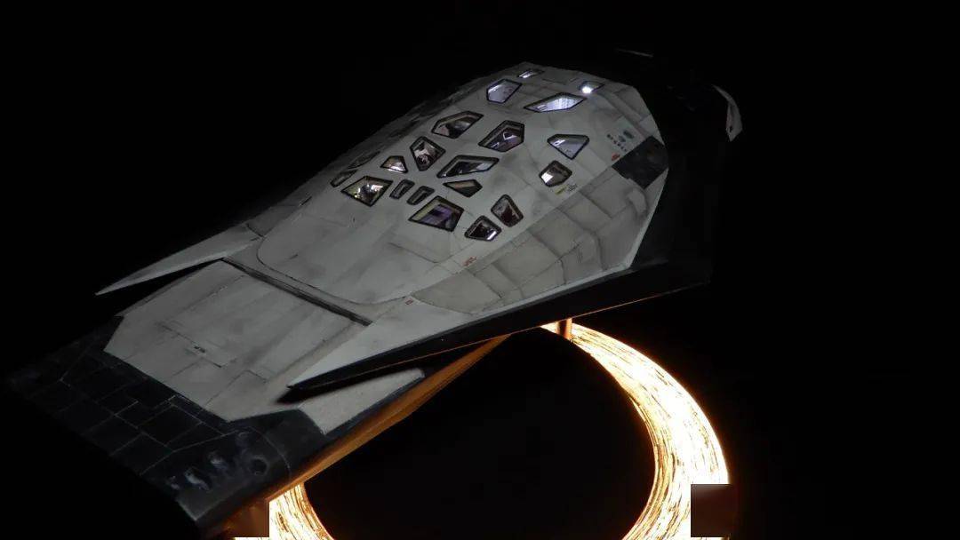 不要温和地走入那良夜怒斥怒斥那光明的微灭