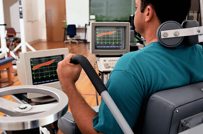 理疗_瑜伽_邱源