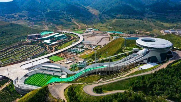 100冬奥你好张家口崇礼奥林匹克公园张家口奥林匹克颁奖广场