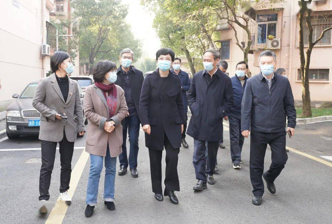 市委常委褚银良及市人大