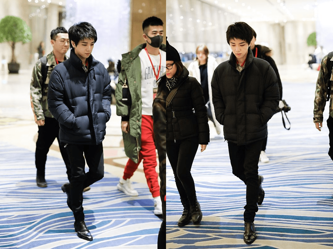华晨宇的私下穿搭也挺普通穿印花羽绒服不像明星感觉挺低调的