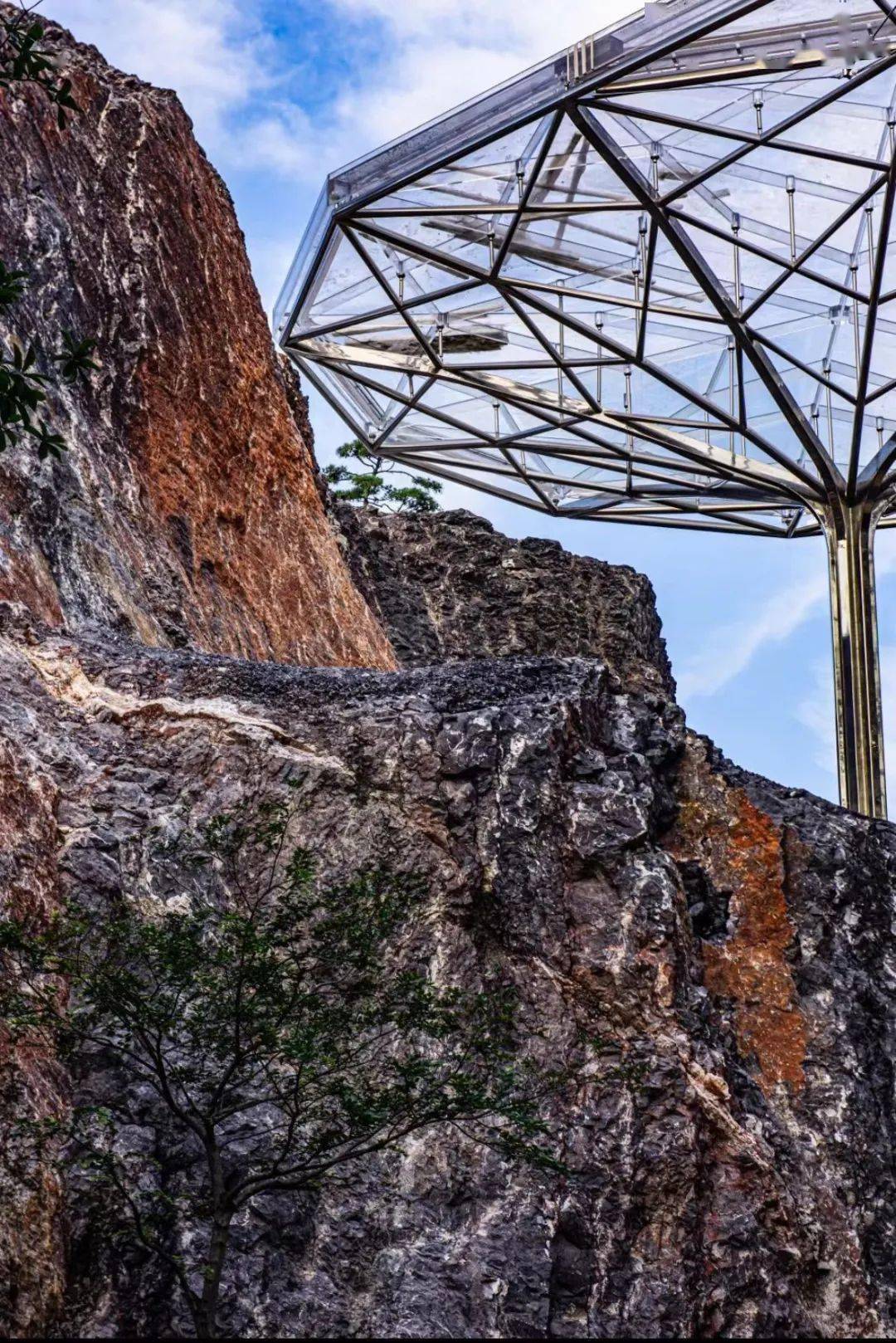 国内最贵悦榕庄,何以成为南京度假天花板?_矿坑_普吉岛_温泉