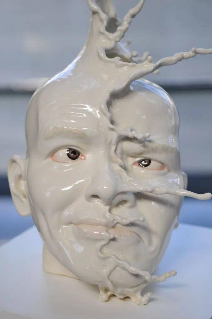 拥有怪诞面容的男人johnsontsang