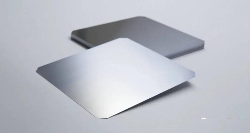 华耀光电成立于2019年,主营业务为太阳能硅片及硅棒生产,主打产品为m6