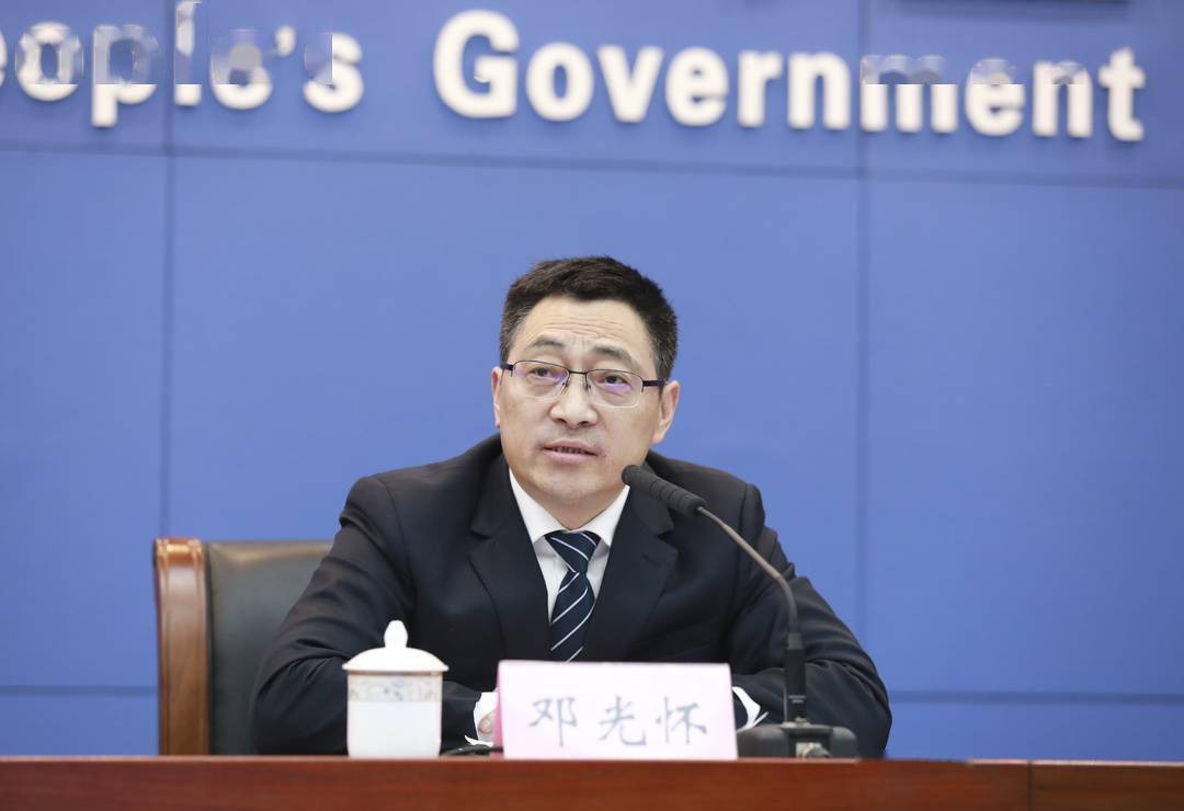 重庆市渝中区副区长邓光怀 李文科/摄封面新闻记者 李茂佳12月23日