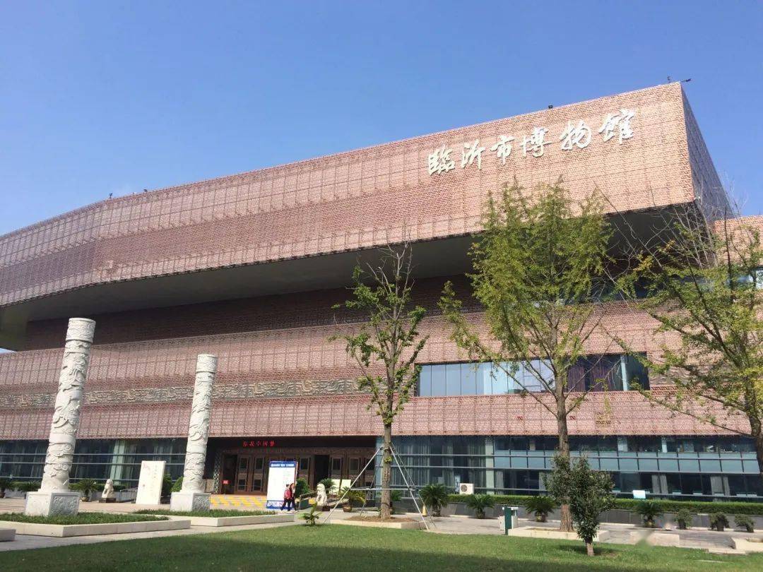 朴园家校行四5中队走进临沂市博物馆传播爱家乡爱祖国精神