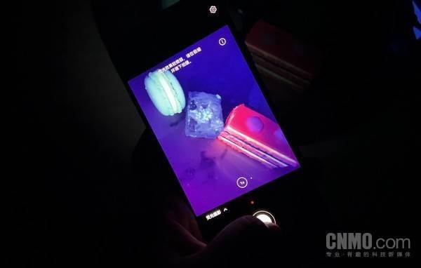 产品|华为P50 Pocket上手体验：属于P系列的折叠时代来了