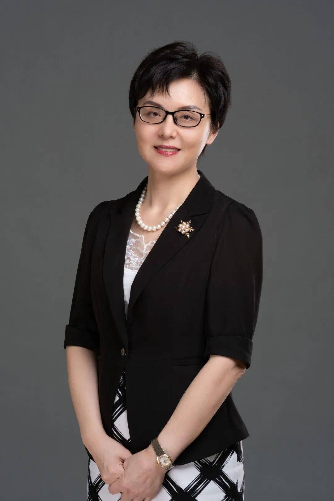 华克勤教授做客367听名医说来听听她的故事