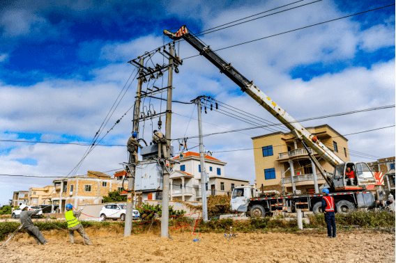 国网惠安县供电公司:变压器增容改造 促春节用电无忧
