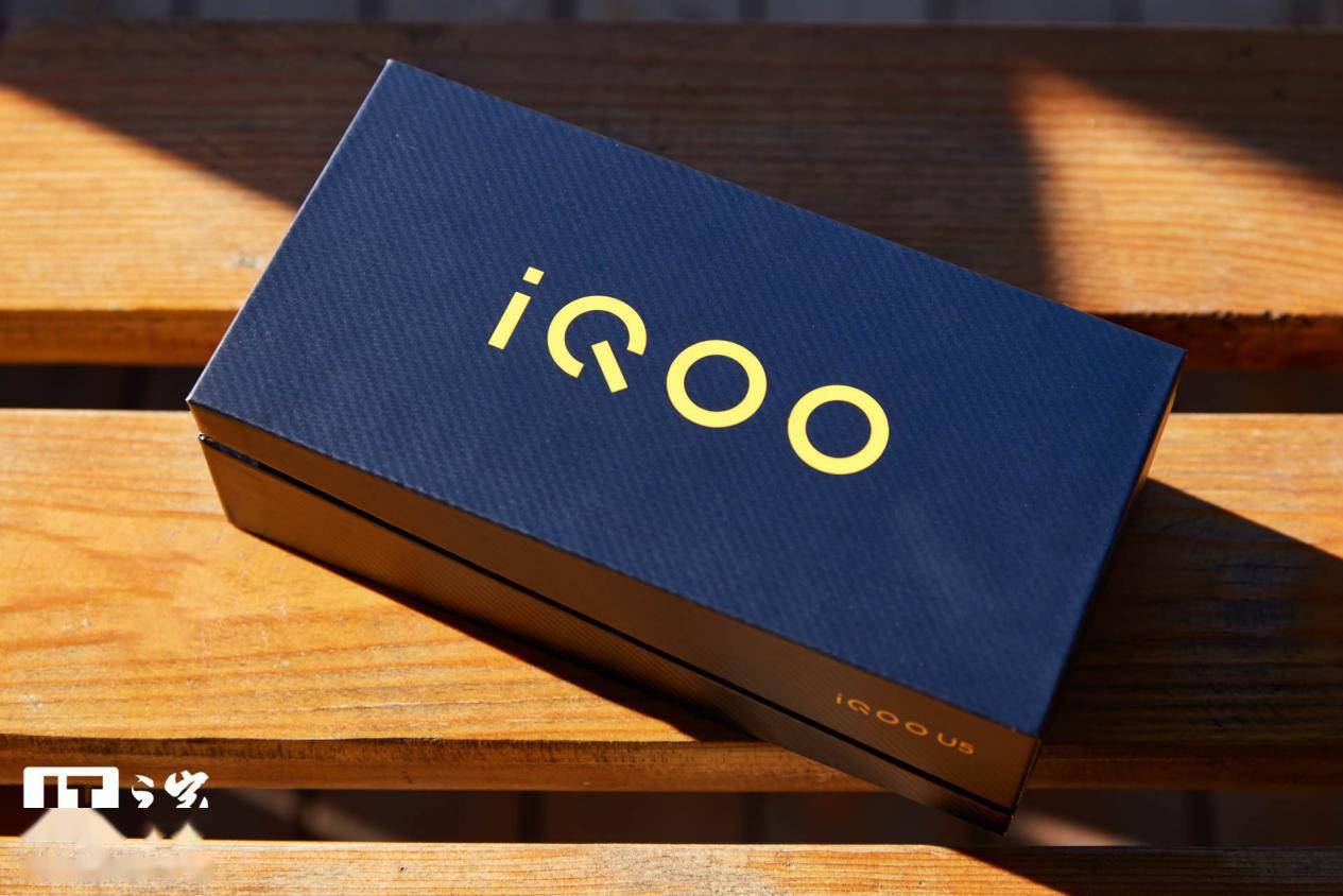 性能|iQOO U5 评测：首批预装 Android 12 + OriginOS Ocean 的千元机