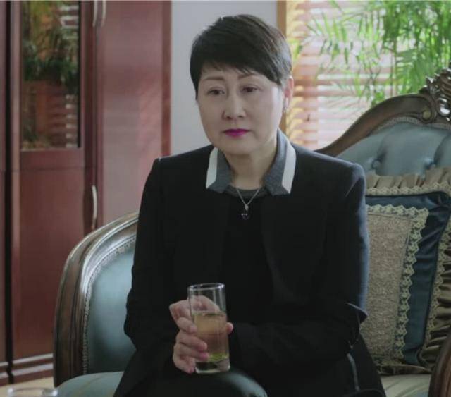 人民的名义:小林和吴惠芬啥关系,他用什么办法,吴惠芬这么听话_吴慧芬