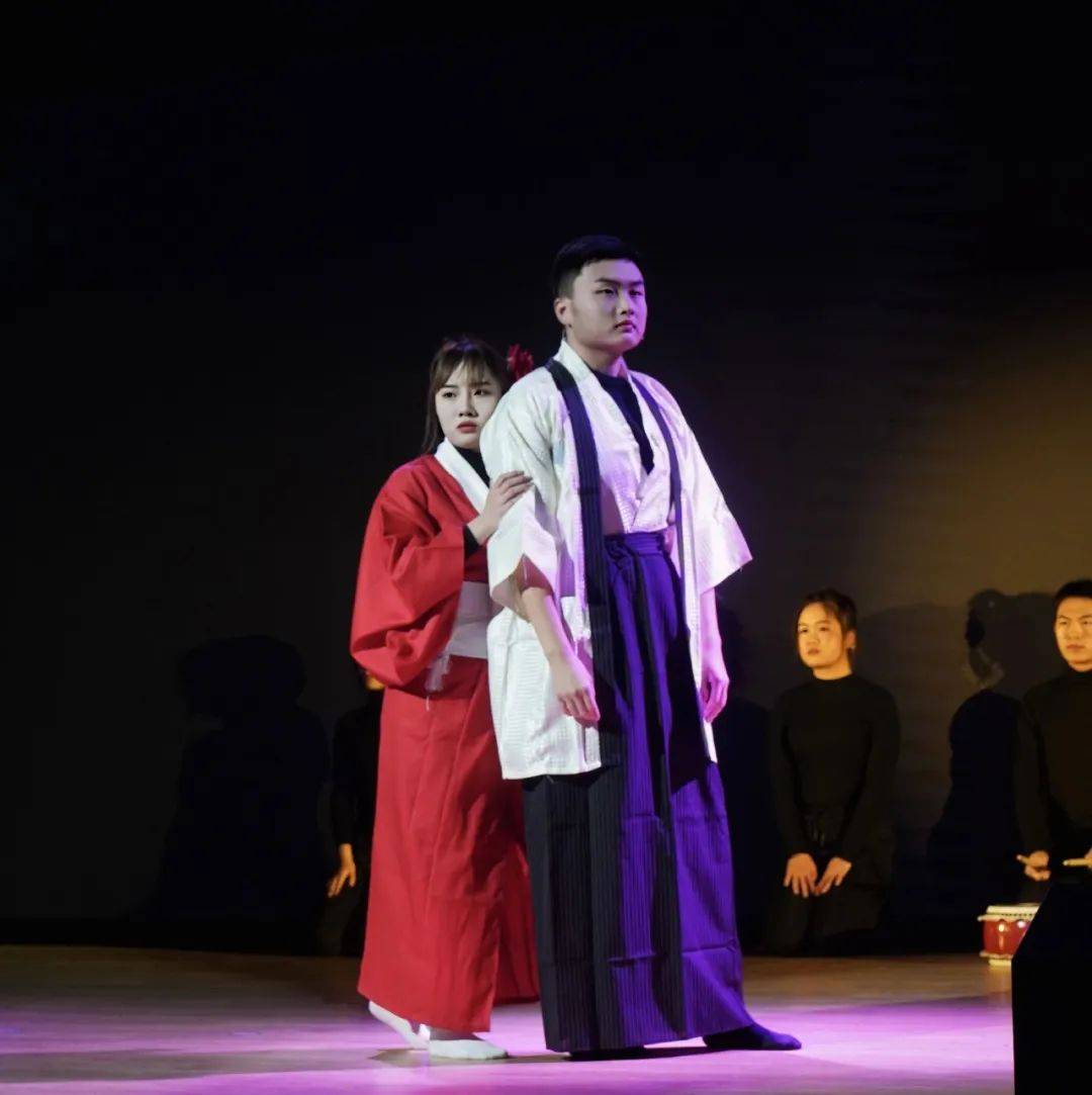 有声有色有感动!一场毕业大戏震撼上演_田汉_表演_专业