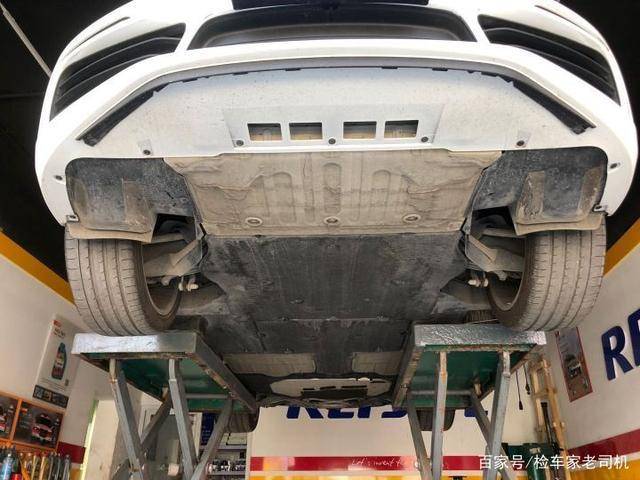 新车59万的保时捷718开了两年还卖64万买主小姐姐划算