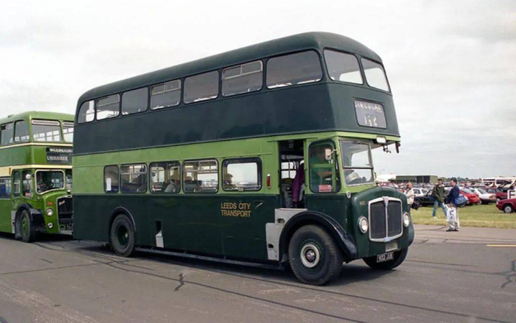 英国aec的摄政王双层客车让人难忘的香港九龙大霸王下