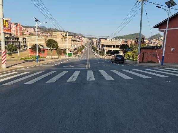 普定县鸡场坡镇多措并举持续持巩固提升宜居乡村创建成效