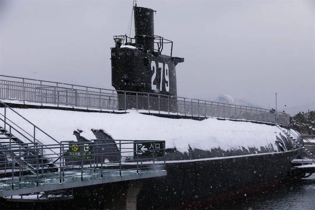 穿越|当刘公岛遇上雪，浪漫便穿越了百年