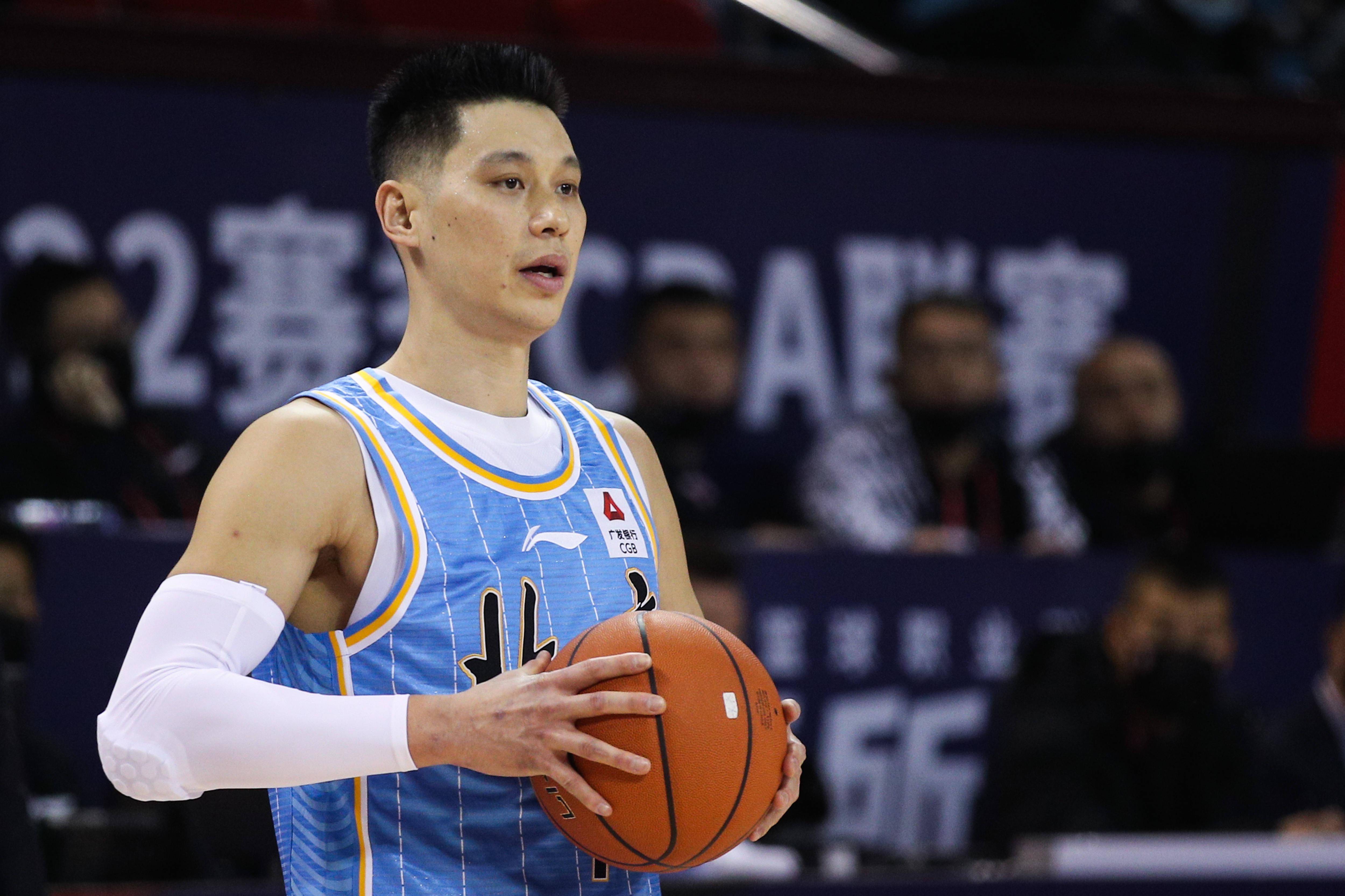 外援|縱觀CBA｜21名外援再就業(yè)，中國籃球急需這把“雙刃劍”