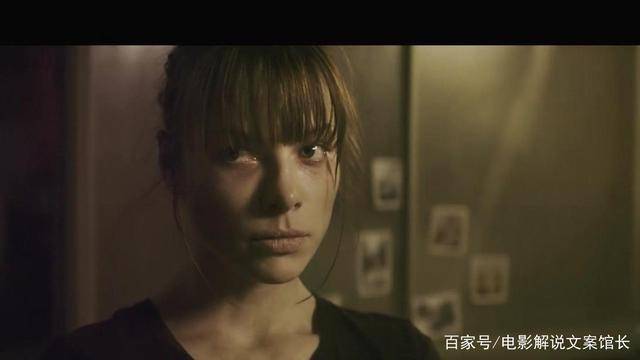 电影解说-科幻片-《隔绝》_地下室_众人_小伙