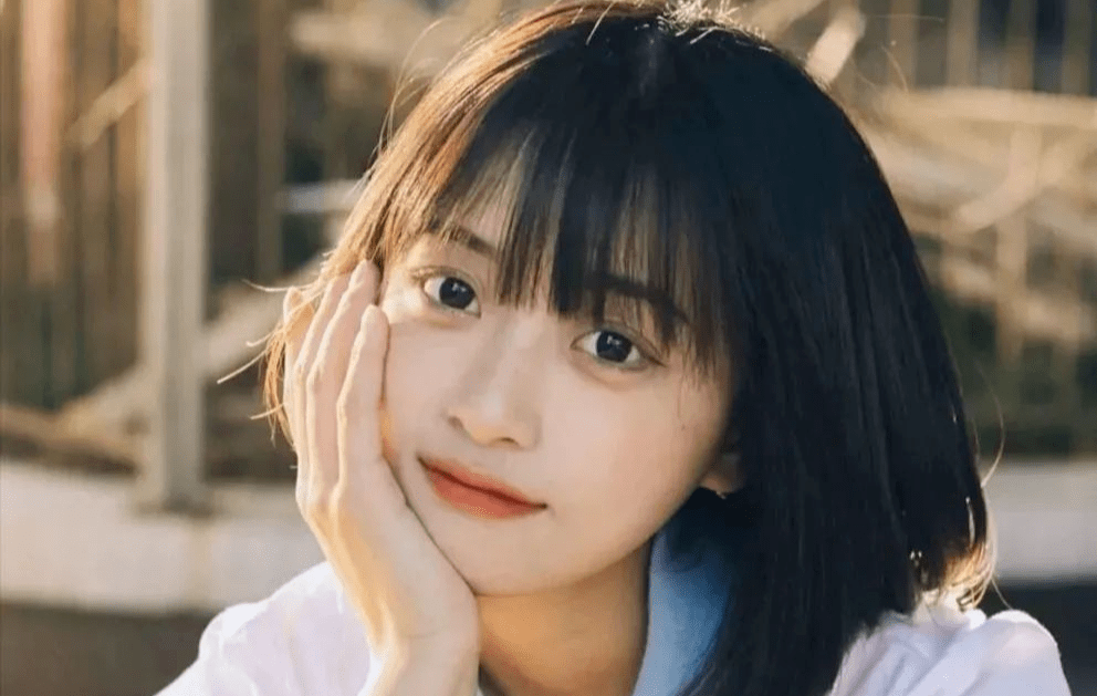 怎么看一个女人喜欢男人