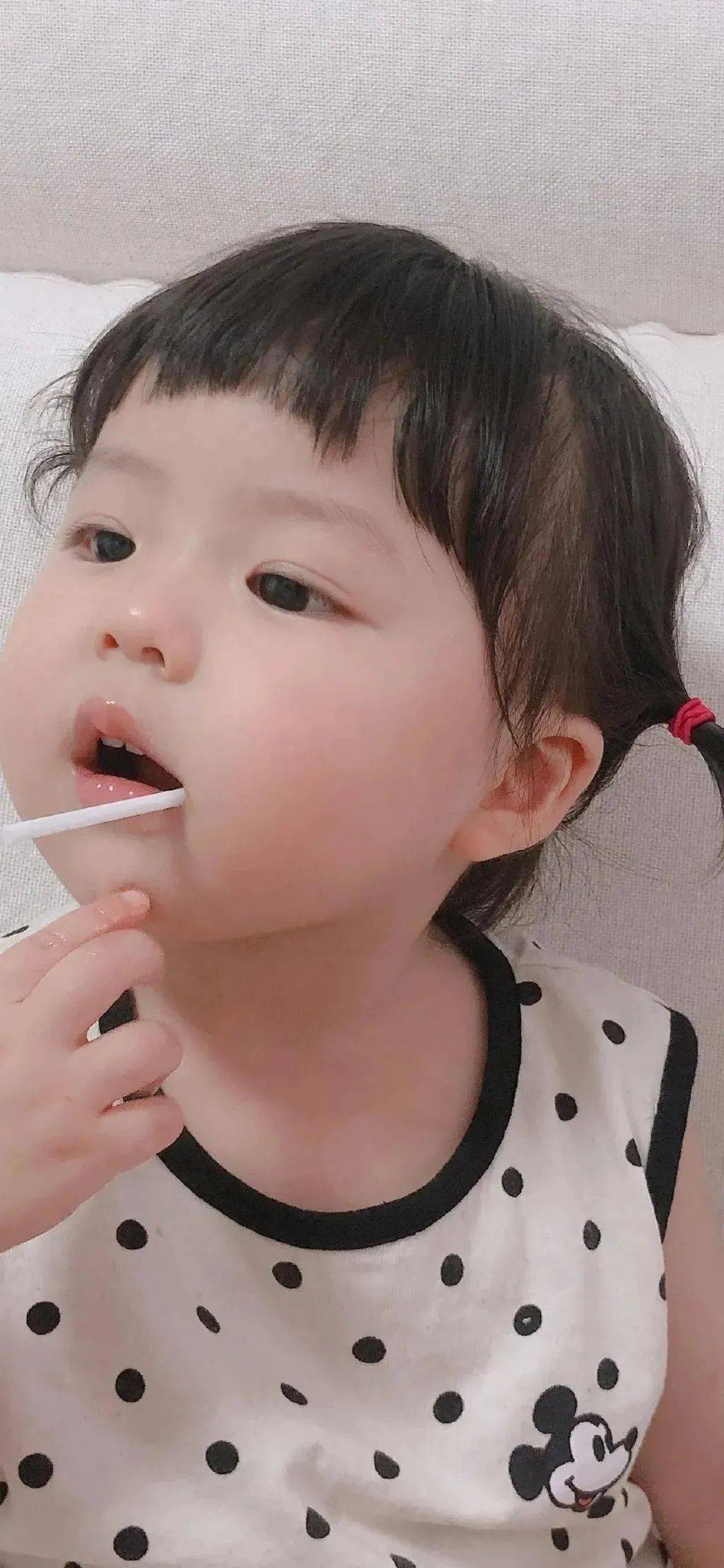 超可治愈系萌娃壁纸