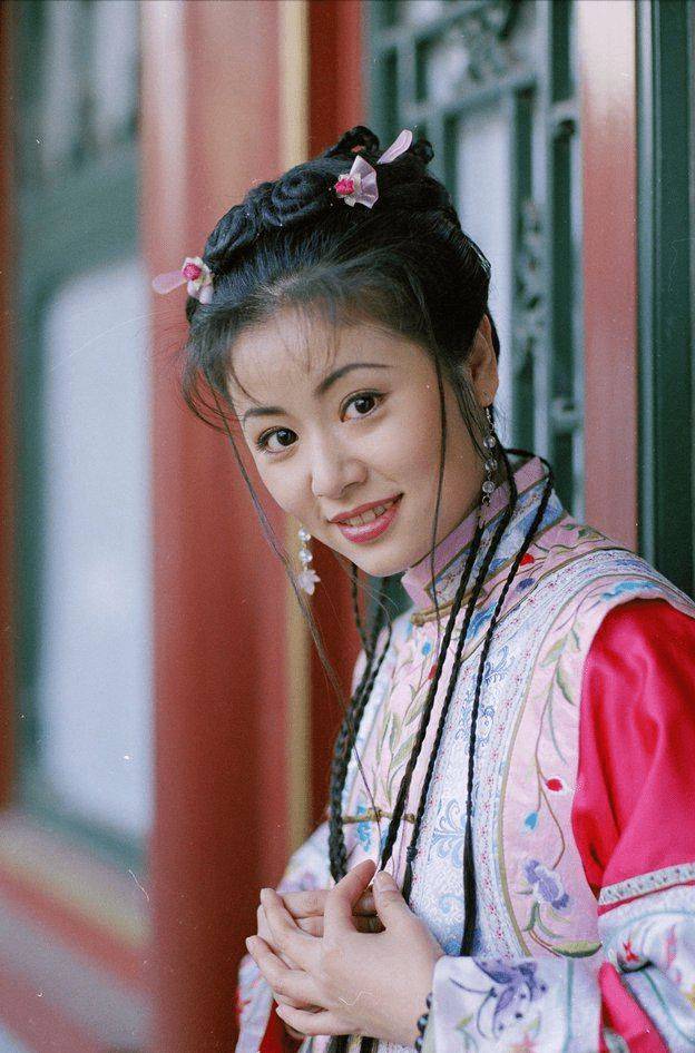 拍摄还珠期间琼瑶看到林心如的演技后立马停掉了她所有的戏