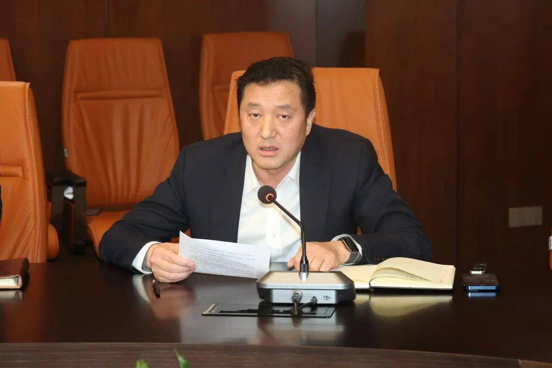 冶炼公司,锌业公司,略钢公司,永陇公司,八方山矿,地产公司等单位汇报