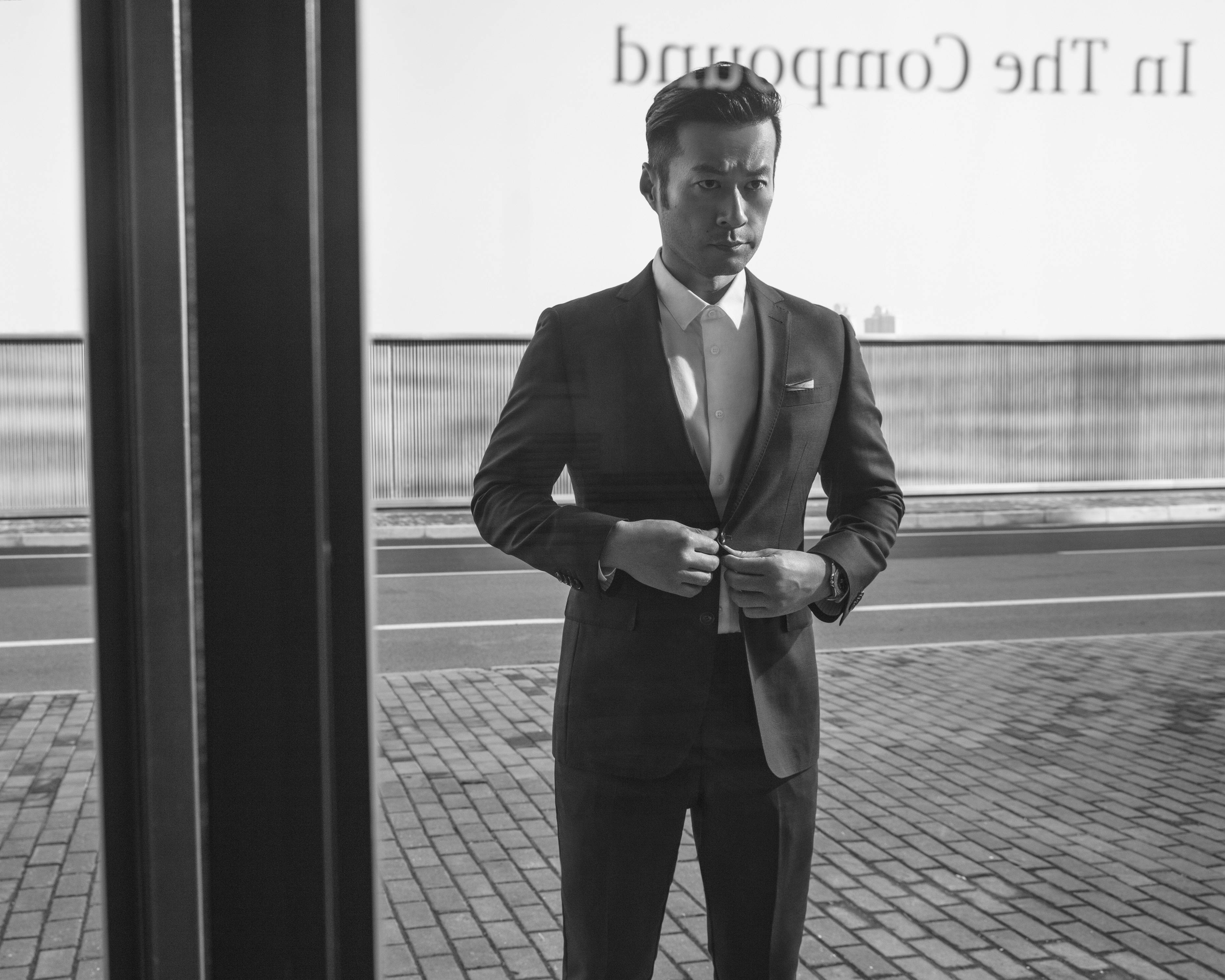 谭凯时装大片曝光 跟着魅力绅士学穿搭_休闲_西装革履_精英