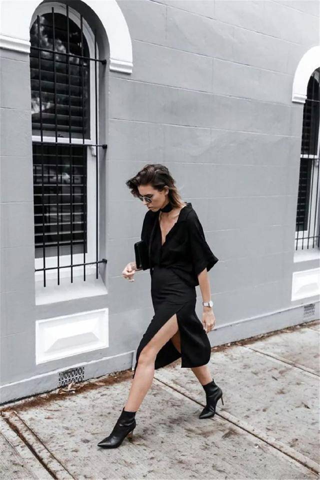 美的无可救药 那你得讨好一下这条开叉裙