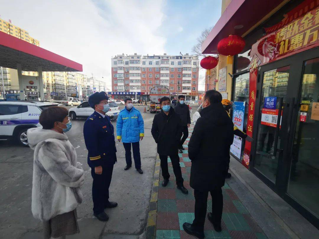 龙江县委常委,常务副县长刘强林带队开展元旦节前消防安全检查