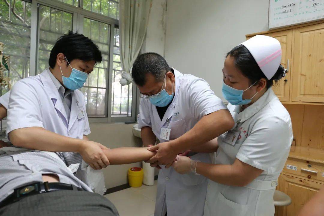 手術|骨折一定要開刀做手術？一文看懂中醫正骨有哪些神奇之處