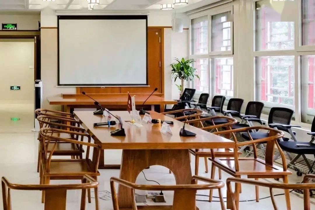 北京大学人文社会科学研究院2022年秋季学期邀访学者项目现开放申请