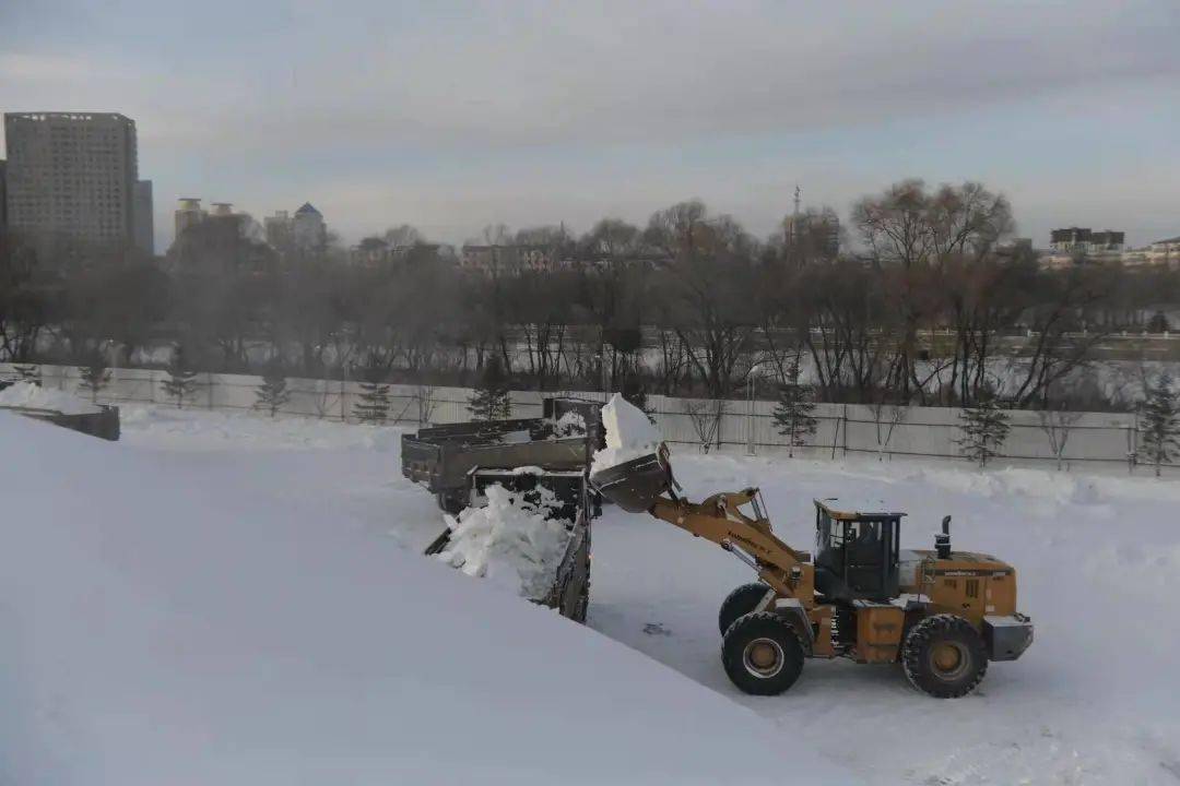 雪地|完成总造雪量60%！牡丹江雪堡1月中旬开园迎客