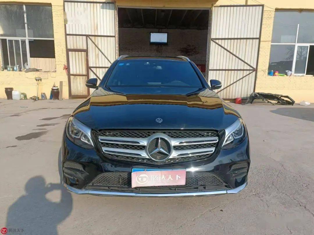 宝马ii8i(进口)-1.5at 云a 碰撞车起拍价:36000