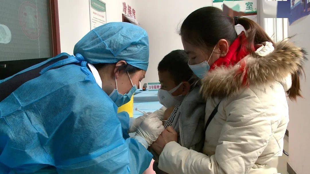 安定区新冠疫苗加强针接种工作有力有序推进