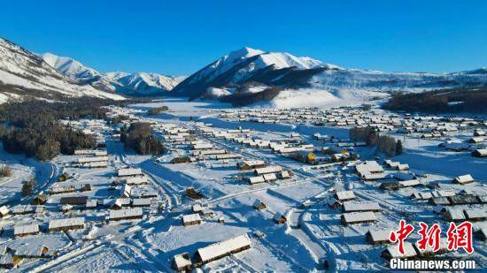 雪山|冬日喀纳斯禾木村犹如童话世界