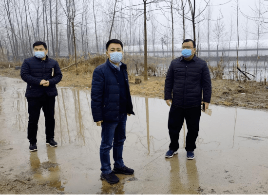 1月5日,县长孙虎,副县长吴振兴带领县政府办,农业农村局,深改办,乡村