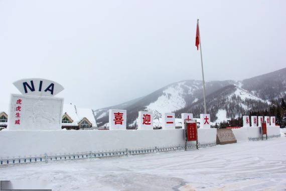 新疆|新疆阿勒泰：雪雕文化走进警营