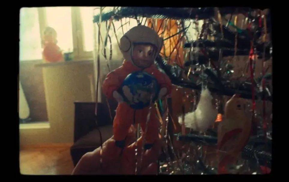 俄国|被封杀两次，刚解禁又拍出神片，牛X！