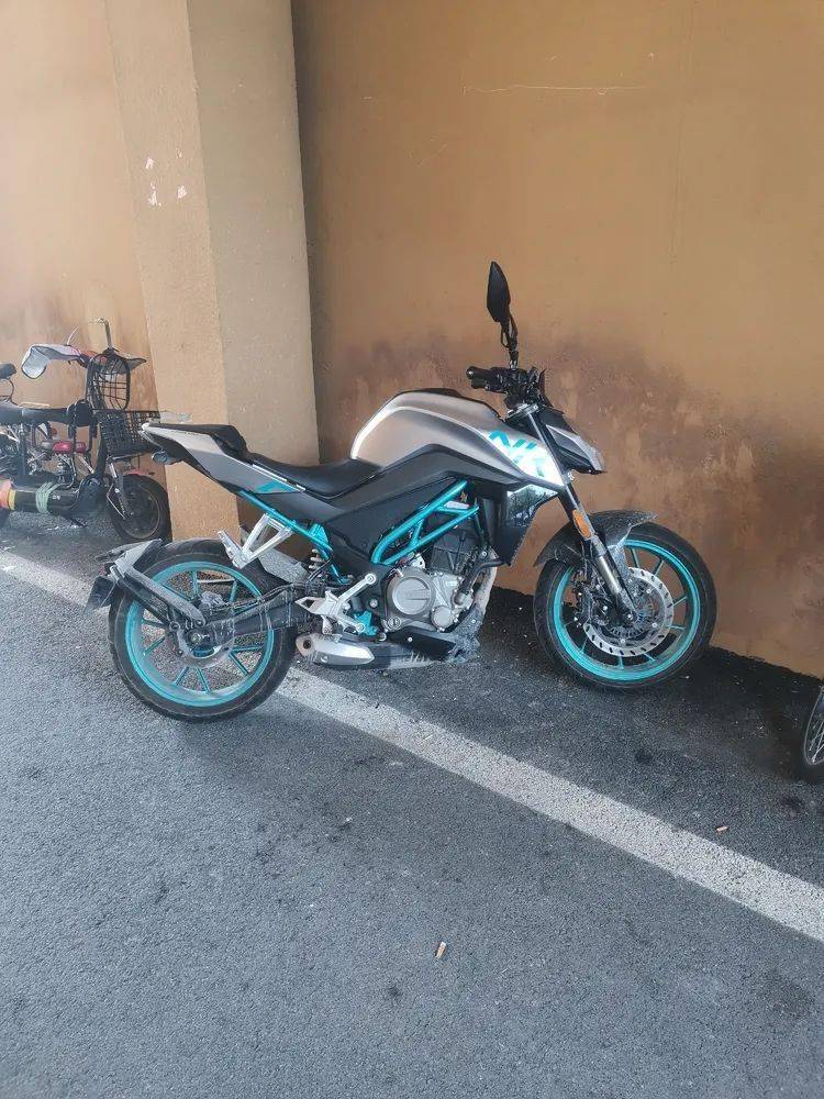 转让山东济宁2021年春风nk250高配