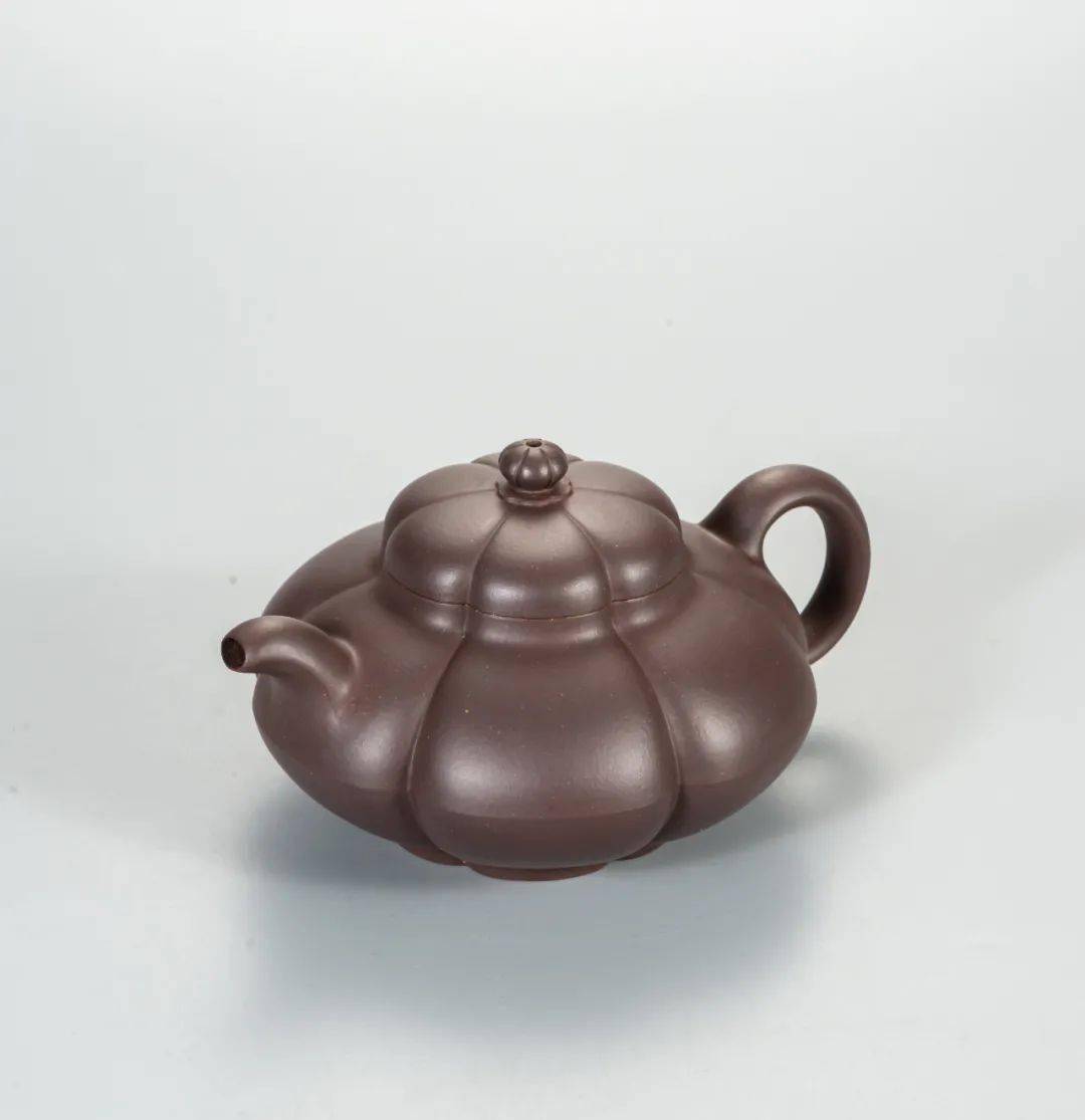 香港2021秋拍 — 都旭成6767 · 6767琼英_拍卖会_紫砂_作品