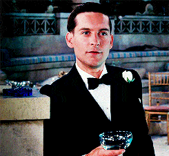 因为|小李子最爱的美男子！青梅竹马还帮忙带娃，基友情谊超甜