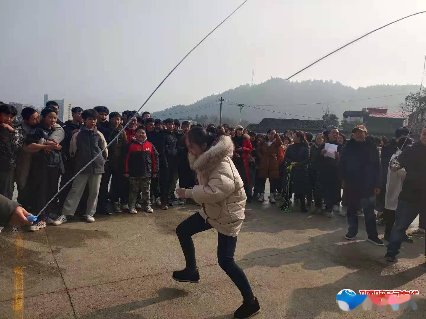 陈秋芳|隆回县司门前镇中学举行教师跳绳比赛