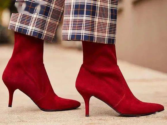 兰蔻你最爱的大牌口红来啦!7款口红还有精美礼盒包装,一款不到40元~