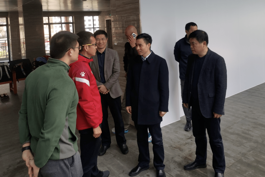省体育局领导调研省铁人三项队训练工作_李永贵_叶得盛_情况