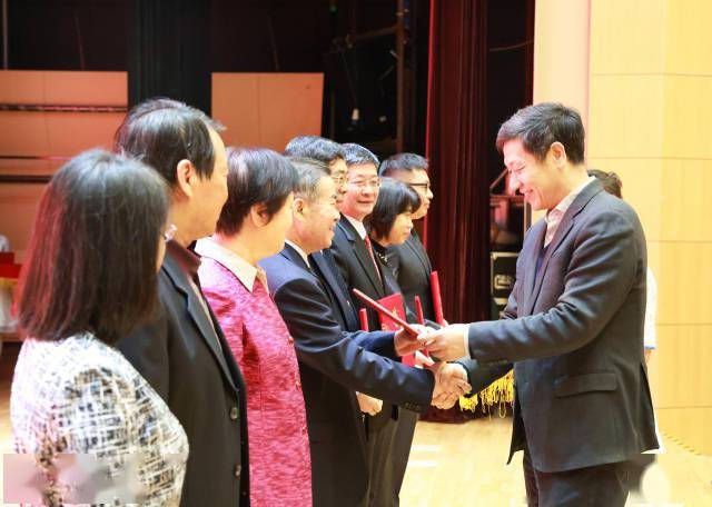 梁丹|北京航空航天大学发布人才培养白皮书：扩大本科导师制覆盖范围