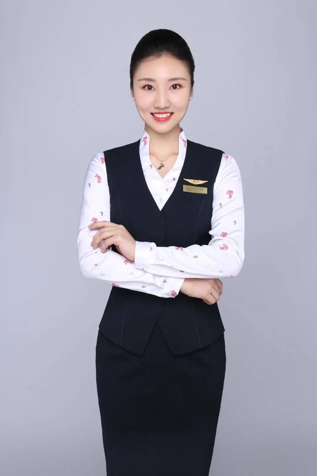 2021年度12位最佳深航女孩!_服务_卢彦池_贾婵玉