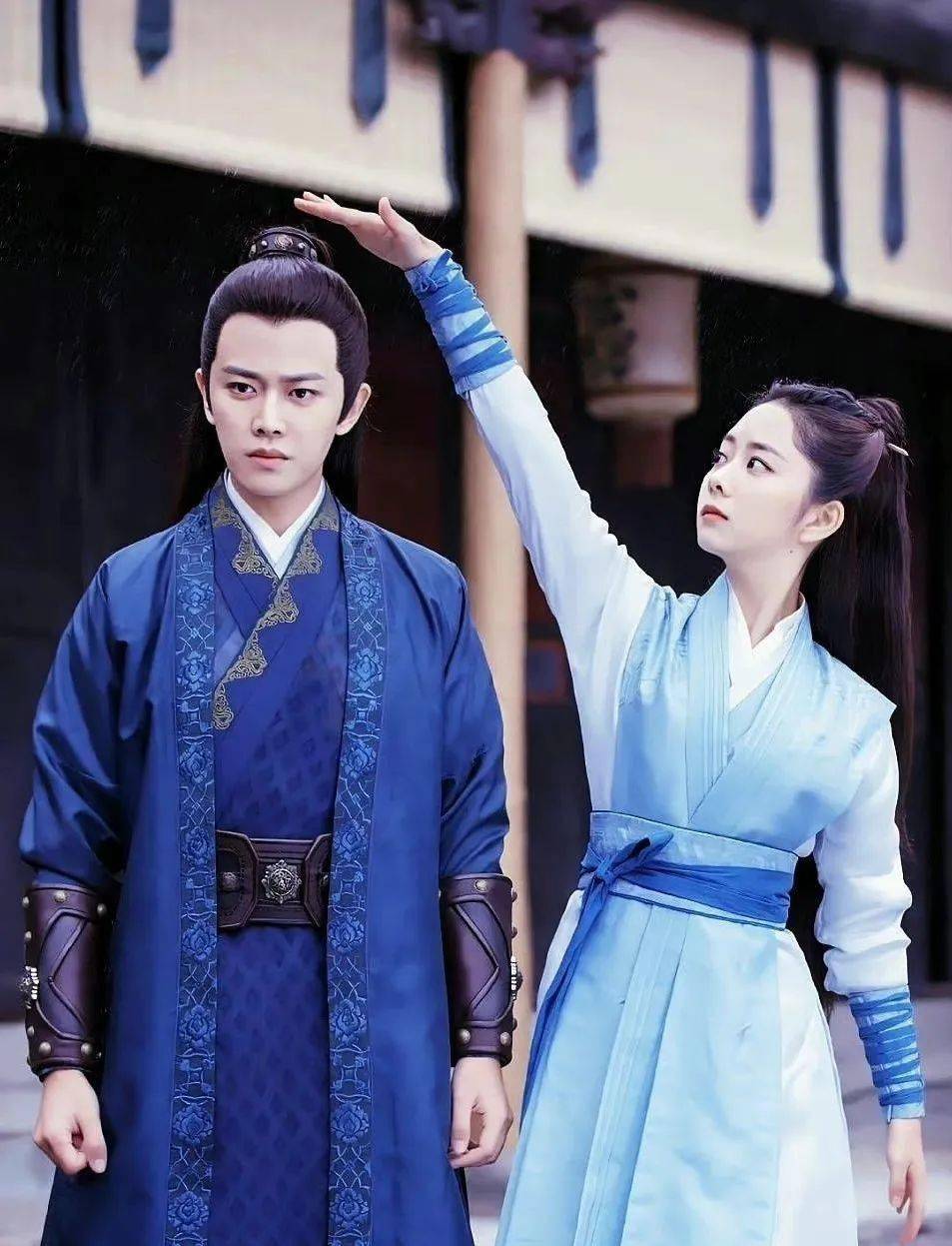 演技|全网夸的演技，就这？！